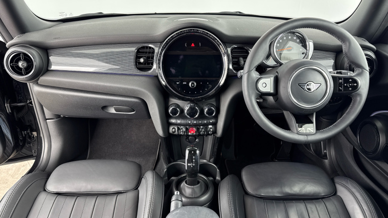 MINI Hatchback 1.5 Cooper Exclusive 3dr Auto Petrol Hatchback